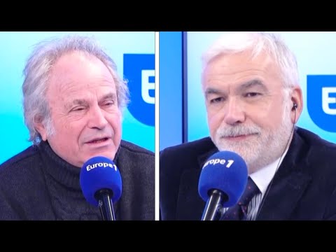 Franz-Olivier Giesbert : Emmanuel Macron n'a aucune volonté, il n'a pas de colonne vertébrale