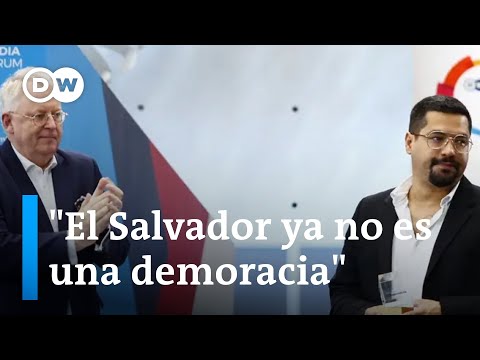 Por luchar contra la violencia y la corrupción, periodista salvadoreño Óscar Martínez premiado en DW