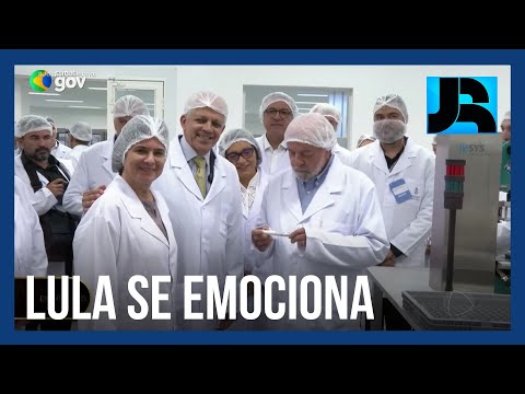Lula visita fábrica de insulina e se emociona ao falar da bisneta que convive com o diabetes