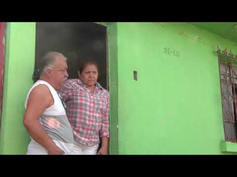 Vecinos egresan a zona de riesgo para pasar la Navidad. Vuelven a viviendas de San Miguel Petapa
