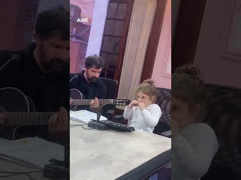 Lucía Ramseyer tiene 5 años y sorprende con su talento con la armónica