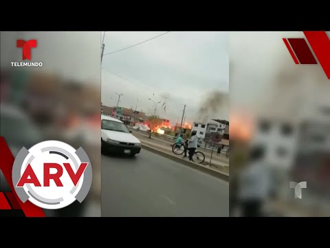 Camión cisterna explota y provoca el incendio de varias casas en Perú | Al Rojo Vivo | Telemundo