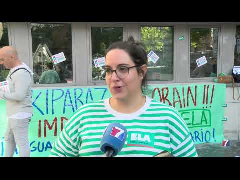 Trabajadores de Barakaldo Kirolak: “es indignante que nadie se siente con nosotros para ver lo..