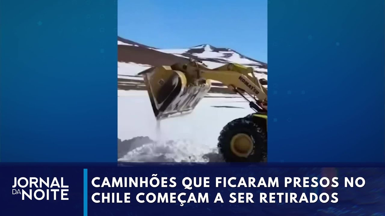 Caminhões de brasileiros que ficaram presos no Chile começam a ser retirados