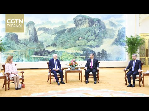 Xi Jinping se reúne con el presidente de la Fundación Mérieux