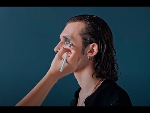 Maquillaje para hombre, de lo sutil a lo atrevido