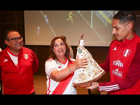 Selección peruana recibió a Dina Boluarte antes de enfrentar a Brasil