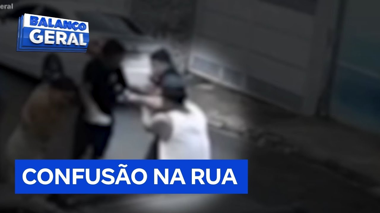 Homem saca arma e tenta matar cabeleireiro com 10 tiros