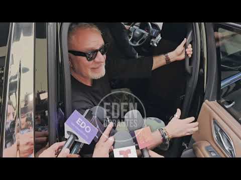 JOSÉ ALBERTO GÜERO CASTRO Detalles boda SOFÍA CASTRO Entre el tráfico accedio unos segundos