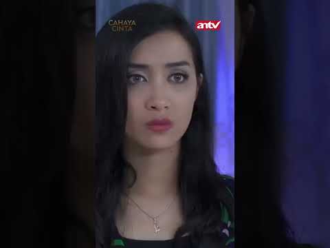 Mama Dan Kakak Gelisah Adik Kebanggaannya Menikah Sama Cewek Miskin! | Cahaya Cinta Eps 1 #shorts