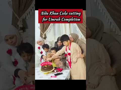 Nida Cutting Cake For Umrah #nidakhan #umrahtrip #makkah #celebration #shorts #viral #sufiyankhan
