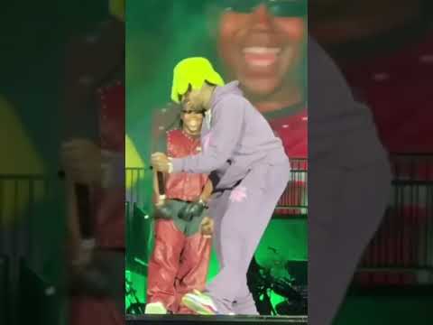 Kodak showing his moves