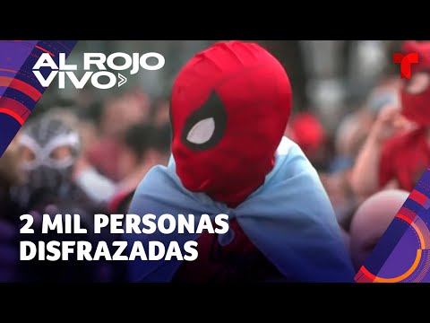 Rompen récord de personas vestidas del hombre araña en el mismo lugar en Argentina