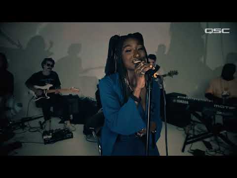 TouchMix Sessions - Susan Carol - Imperfect (freestyle)