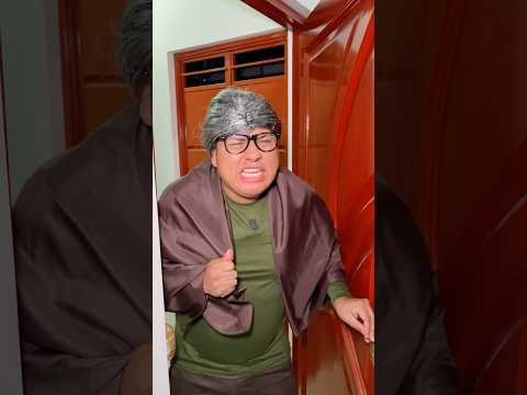 LA MAMÀ DEL PROFESOR VIENE A CLASES