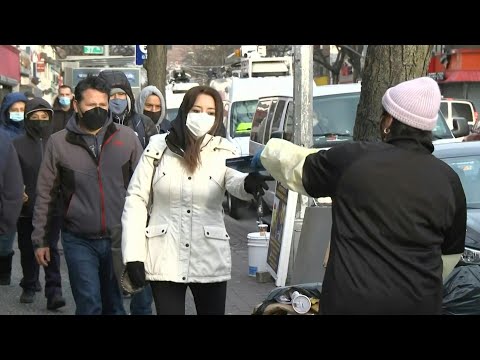 Des tests anti-Covid distribués aux New-Yorkais, face à l'avancée rapide d'Omicron | AFP Images