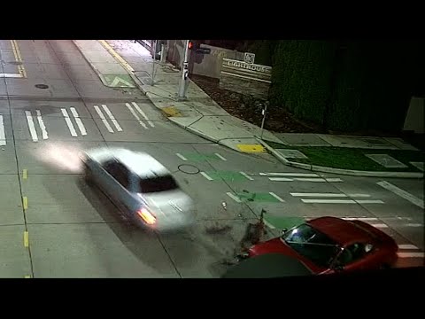 Crashes caught on Seattle traffic cameras #10!
