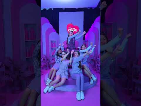 TREND con tus amigas #BrincosyAlmohadazos 💖 ¿Lo hacemos?