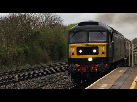 47810 passes syston with 47593 “Galloway princess” on the rear