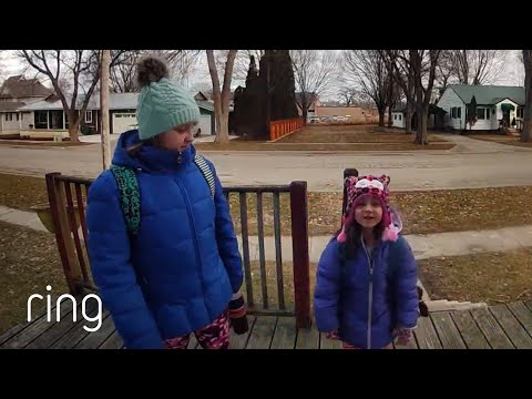 Granddaughters Make an Effort to Drop by Grandma’s House to Show Their Love | RingTV