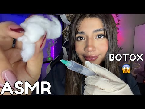 ASMR ESPAÑOL / CHEQUEO DE CARITA + BOTOX Y ÁCIDO HIALURÓNICO INYECCIÓN  (atención personal)