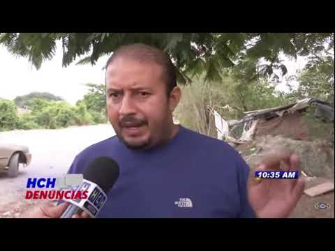 ¡Plantón! Vecinos no aceptan un puente de hamaca en col. Flor de Cuba