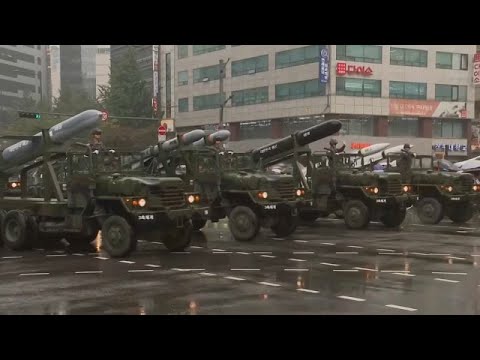 شاهد: لأول مرة منذ 10 سنوات.. استعراض عسكري ضخم في كوريا الجنوبية بمناسبة يوم القوات المسلحة