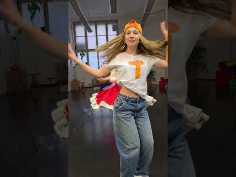 Povede se to holkám v jedné řadě? 😍  #prodeti #dance #crazy #reels #funnyshorts #shorts #girlpower