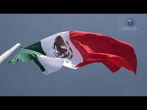 Con magno evento, autoridades conmemoraron el Día de la Bandera Mexicana.