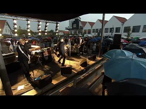 Henning Stærk - A Mess Of Blues - Torvet, Blokhus, Denmark, Juli 2011