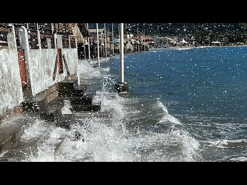 MARÉ ALTA EM GAROPABA