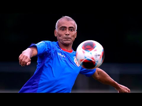 NUNCA ES TARDE: A LOS 58 AÑOS se entrena para volver al fútbol el brasileño Romario