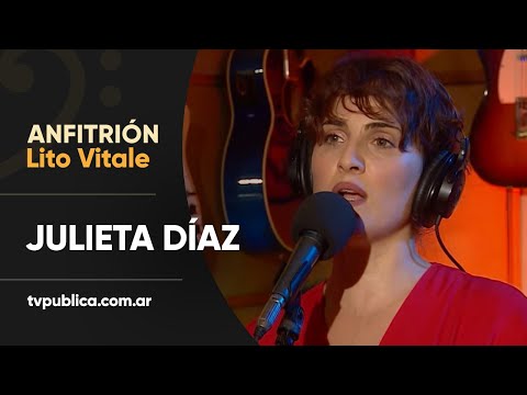 Julieta Díaz: Desafina - Anfitrión