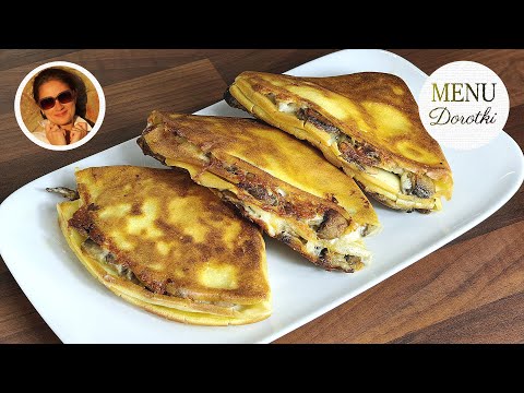 Chrupiące naleśniki z kremowym i aromatycznym farszem z pieczarek i sera. Przepis MENU Dorotki.