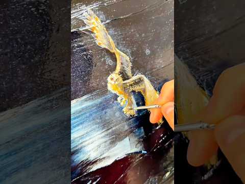 光に当てると眩しいくらいに輝く「黄金のフクロウ」描くの楽しすぎた🦉✨#artdrawing #artist #モリモリアート