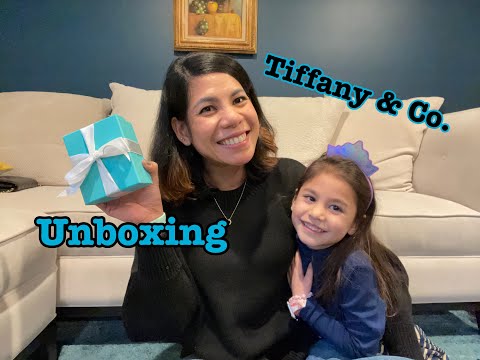 UnboxingmyfirstTiffany&Co