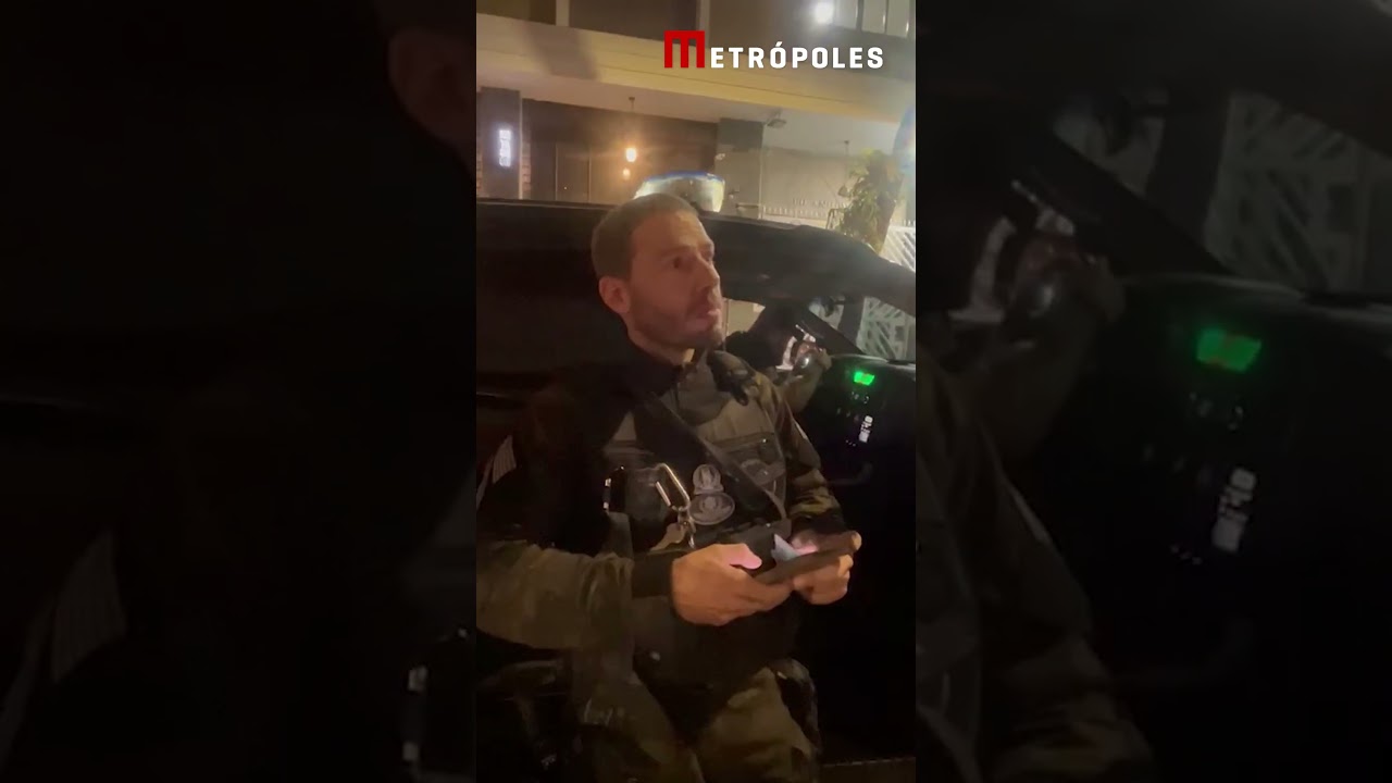 Ouvidor das policias e agente batem boca em frente a bar em SP