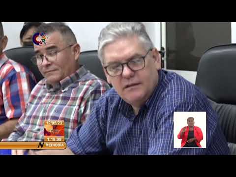 Viceprimer ministro de Cuba recorre municipio de Moa