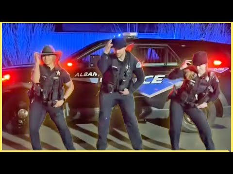 Texas Hold Em Challenge - HOT COP Version! [Reactions]