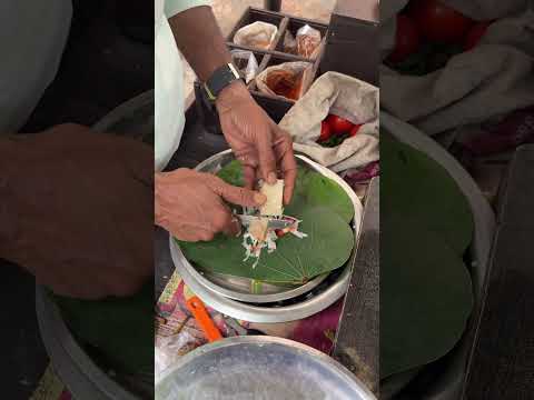 Patte wali chaat to mere all time favourite hai aur aap ke??