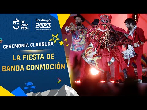 ¡PRENDIERON LA FIESTA! ? El variado show de Banda Conmoción - Santiago 2023