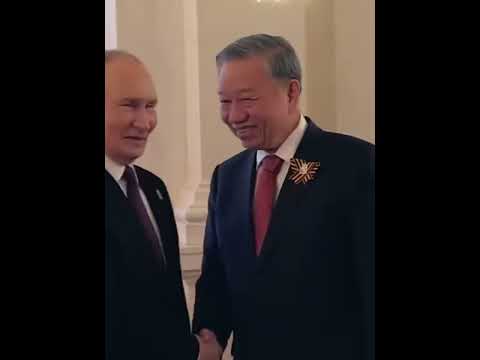 I LOVE PUTIN - Sáng tác: SANTI - Hòa âm: Pháp Tâm + Lê Tấn Đạt + Suno