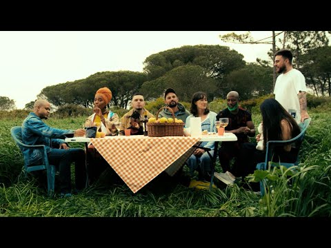 Estraca - Mundo Novo Ft. Karyna Gomes