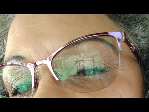 Terri's just doing her thing is live! for a short catering order.