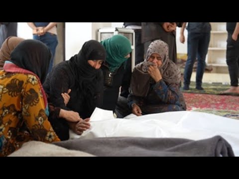 Ataque ruso deja al menos 5 civiles muertos en un campo de desplazados en Siria