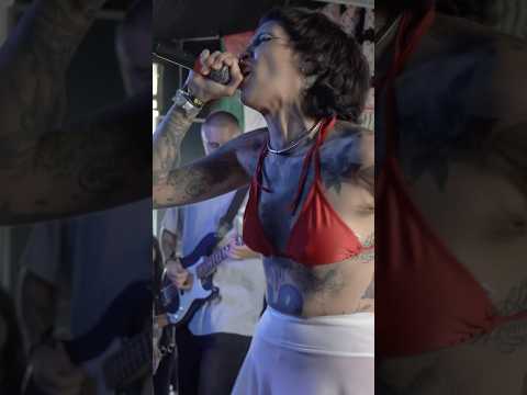 De Rodillas live at Skull Fest 15 in Pittsburgh, PA on August 17, 2025. #pittsburgh #punk #hardcore thumbnail