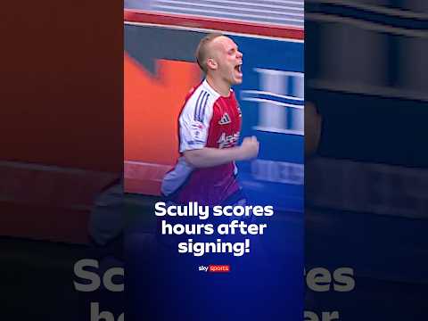 Signed in the morning, scored the winner in the afternoon! What a day for Scully and Exeter 👏