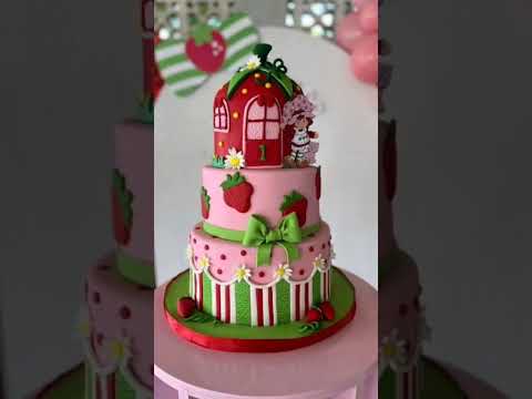 #strawberry #cakedecorating #birthdaycake