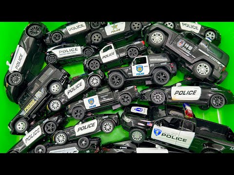 Box Full Of Police Cars - Låda Fullt Av Polisbilar