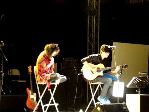 魏如萱 Waa-會不會@The Wall駁二 (2011.5.6)